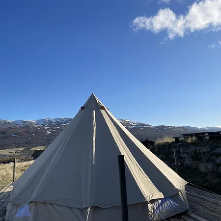 Роскошный шатер Syndinstoga